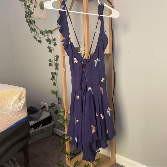 Urban Outfitters Flowy Butterfly Romper - Picture 2 of 2